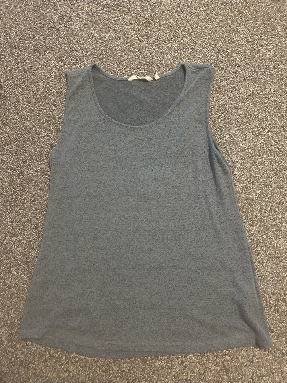 Soft Surroundings L Women's Gray Sleeveless Scoop Neck Tank Top Silky Smooth